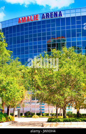 Amalie Arena Stadion in der Innenstadt von Tampa, FL, USA Stockfoto