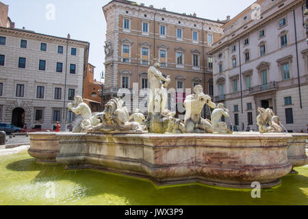 Piazza Navona - Fontana del Moro von Bernini, Rom, Latium, Italien, Europa Stockfoto