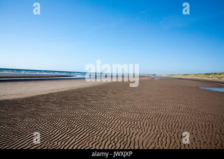 Der Strand von Prestwick an einer ruhigen aber sonniger Frühlingstag Ayrshire, Schottland Stockfoto