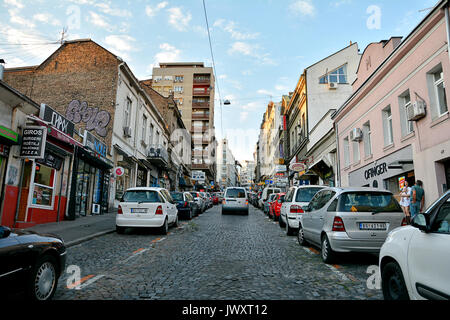 Belgrad, SERBIEN - Juli 13., 2017. Balkanska Straße, obere Plätze in Belgrad, eine "Brücke" zwischen Alt und Neu. Stockfoto