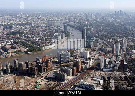 Luftaufnahme der Neun Elms neue Entwicklung in Battersea, London SW 11, Großbritannien Stockfoto