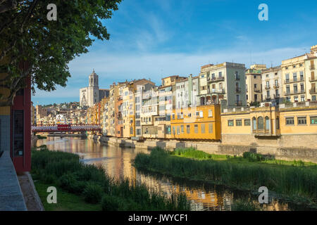 Fluss Onyar Girona Spanien Stockfoto