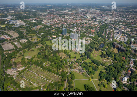 Westfalen Park Restaurant auf dem Wasserbecken und Blumenbeeten, Blumenbeeten, Dortmund, Ruhrgebiet, Nordrhein-Westfalen, Deutschland Dortmund, Europa, Aer Stockfoto