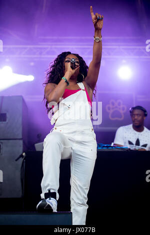 BARCELONA - 16 JUN: Lady Leshurr (Rapper, Sänger und Produzent) führt im Konzert beim Sonar Festival am 16. Juni 2016 in Barcelona, Spanien. Stockfoto