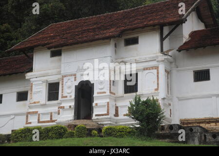 Royal Palace von Kandy. Der letzte König hier zu wohnen war Sri Vikrama Rajasingha (1798-1815). Es wurde von Vickramabahu III. Im 14. Jahrhundert gebaut. Stockfoto