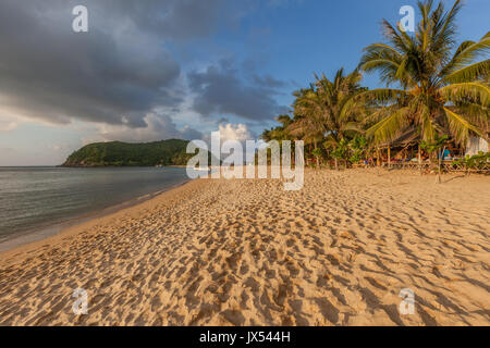 Mae Haad Strand bei Sonnenuntergang, Koh Phangan, Thailand Stockfoto