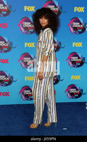 August 2017 – Los Angeles, CA, USA – 13. August 2017 – Los Angeles, Kalifornien – Zendaya. Die Teen Choice Awards 2017 werden im Galen Center in Los Angeles abgehalten. Foto: AdMedia Stockfoto