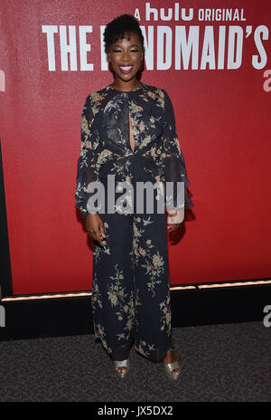 Hollywood, Kalifornien, USA. 14 Aug, 2017. Samira Wiley kommt für die'' die Geschichte der Dienerin" fyc Phase 2 Veranstaltung in der DGA-Theater. Credit: Lisa O'Connor/ZUMA Draht/Alamy leben Nachrichten Stockfoto