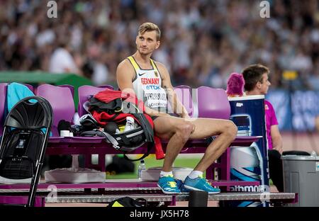 London, Grossbritannien. 13 Aug, 2017. Mateusz PRZYBYLKO, Deutschland, enttaeuscht. Finale Hochsprung der Maenner, am 13.08.2017 Wirtschaft Championships 2017 in London/Grossbritannien, vom 04.08. - 13.08.2017. | Verwendung weltweit Quelle: dpa/Alamy leben Nachrichten Stockfoto