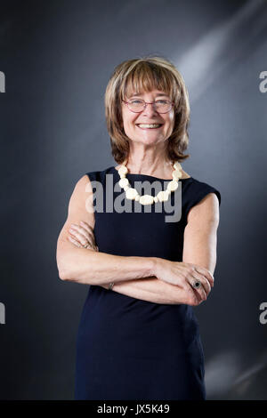 Edinburgh, Großbritannien. 15 Aug, 2017. Sarah Dunant, die britische Schriftstellerin, Journalistin, Broadcaster und Kritiker, beim Edinburgh International Book Festival erscheinen. Credit: GARY DOAK/Alamy leben Nachrichten Stockfoto