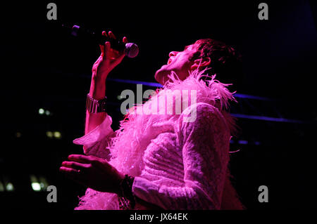 Musiker Perry Farrell Sat-Partei führt 2. Jährliche LA wöchentliche Umweg Music Festival Oktober 6,2007 Los Angeles, Kalifornien. Stockfoto