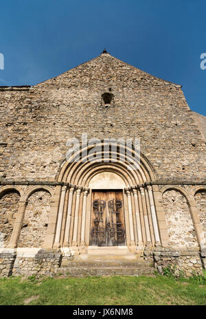 Haupteingang von befestigten Evangelische Kirche in Cisnadioara in der Nähe von Sibiu, Siebenbürgen, Rumänien Stockfoto