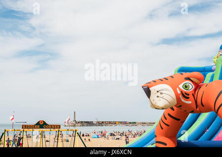 Kinderspielecke, Margate Strand, Kent, Großbritannien Stockfoto