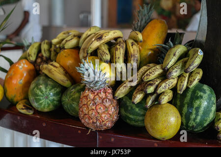 Obst Buffet in einem karibischen Restaurant Stockfoto