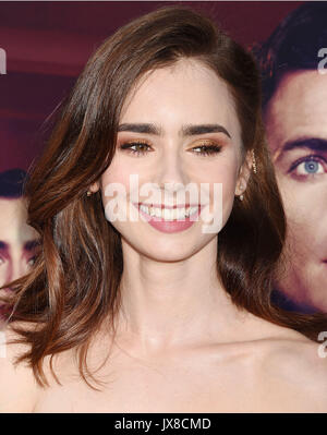 LILY COLLINS Anglo-American Filmschauspielerin und Model im Februar