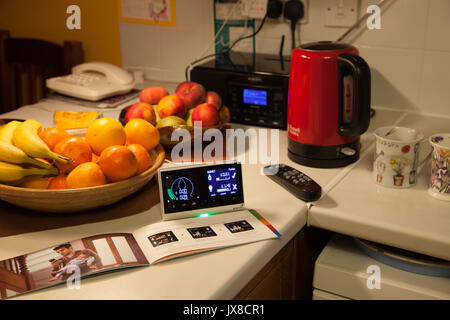 Eine neue Verbraucher Smart Meter von British Gas, Teil einer Regierung der nationalen Upgrade System Energieeffizienz in Großbritannien zu verbessern. Stockfoto