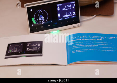 Eine neue Verbraucher Smart Meter von British Gas, Teil einer Regierung der nationalen Upgrade System Energieeffizienz in Großbritannien zu verbessern. Stockfoto