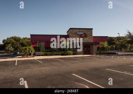 Schnelle FoodChili's Grill Bar Restaurant Franchise Kette in Mount Dora, Florida, USA Stockfoto