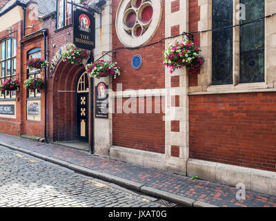 Ehemalige Seamans Mission jetzt eine öffentliche Haus auf Posterngate in der Altstadt am Rumpf Yorkshire England Stockfoto