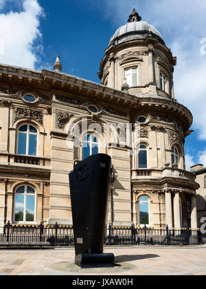 Rumpf Maritime Museum und Merchant Navy Memorial in Hull Yorkshire England Stockfoto