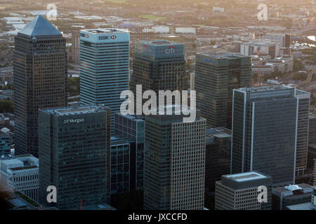 Ein Luftbild der Büros der HSBC, Citi, JP Morgan und Barclays Banken in Canary Wharf im Osten Londons. Stockfoto