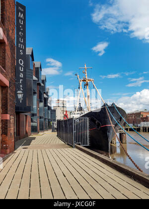 Arctic Corsair ehemaligen Deep Sea Princess jetzt ein Museum Schiff auf dem Fluss Rumpf hinter dem Streetlife Museum Rumpf Yorkshire England Stockfoto