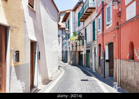 Rocca di Papa main street view - Rom - Italien Stockfoto