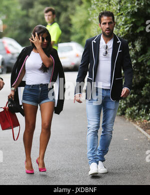 Cesc Fabresgas und Daniella Semaan Ankunft in Wimbledon Mit: Cesc Fabregas, Daniella Semaan Wo: London, Großbritannien Wann: 16 Aug 2017 Quelle: Rocky/WENN.com Stockfoto