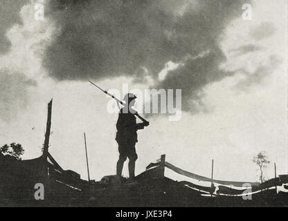 Silhouette, Anzac Sentry in Frankreich, WK 1. Stockfoto