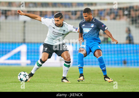 Hoffenheim, Deutschland. 15 Aug, 2017. Emre, LIV 23 konkurrieren um die Kugel gegen Serge GNABRY, Hoff 29 TSG 1899 Hoffenheim - FC Liverpool für die UEFA Champions League in Hoffenheim, August 15, 2017 Quelle: Peter Schatz/Alamy leben Nachrichten Stockfoto