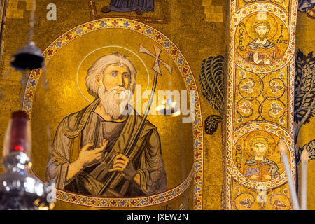 Detail der Mosaiken aus dem 12. Jahrhundert schmücken das Innere der Palantine Kapelle im Palazzo dei Normanni, Zentrum von Palermo. Sizilien. Stockfoto