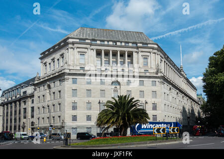 Gebäude in der Nähe von Lambeth Brücke, Horseferry Road, Westminster, England, Grossbritannien Stockfoto