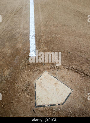 Homeplate zu einem Baseballfeld in New Jersey Stockfoto