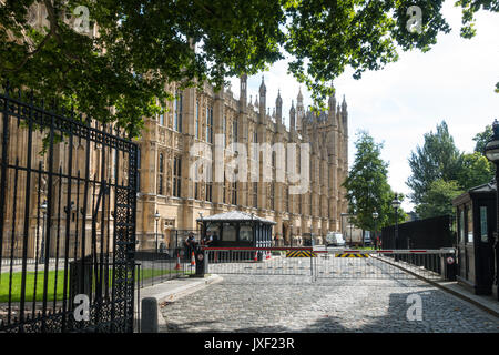 Eingang zu den Häusern des Parlaments Stockfoto