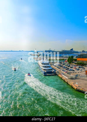 Venedig, Italien - Juni 06, 2015: Kreuzfahrtschiff Norwegian Jade von NCL Stockfoto