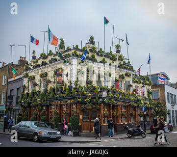 Churchill Arms Pub in Notting Hill, London, England Stockfoto