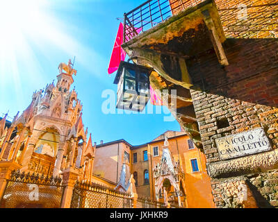 Das Grab von Cansignorio, einer von fünf gotischen Basilika, oder Arche Scaligeri, Verona, Italien Stockfoto