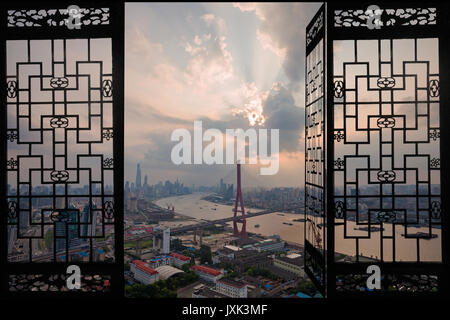 Shanghai yangpu Bridge und urbaner Architektur Stockfoto