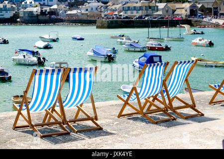 Ausblick Um die Kornische Küstenort St Ives Cornwall England Großbritannien Stockfoto