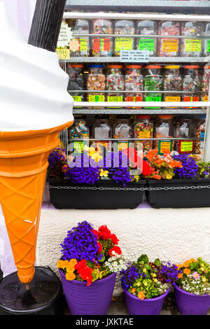 Sweet Shop Fenster. Meer Pittenweem Fife Schottland Großbritannien Stockfoto