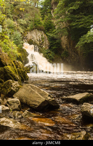 Conwy fällt oder im walisischen Rhaeadr y Graig Lwyd am Fluss Conwy bei Bro Garmon in der Nähe von Betws-y-Coed-Nord-Wales Stockfoto