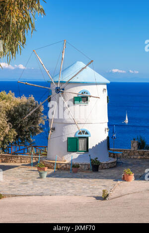 Alte Windmühle auf Skinari, Insel Zakynthos, Griechenland Stockfoto