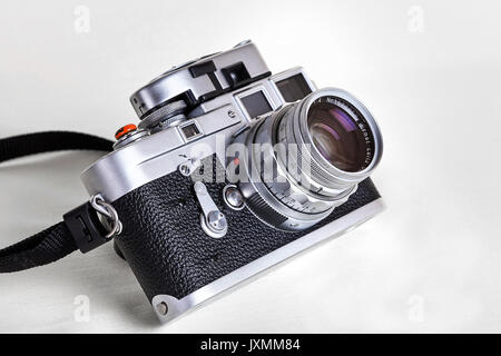 Leica M3. Klassischer Film Kamera. 1950er Jahrgang Stockfoto