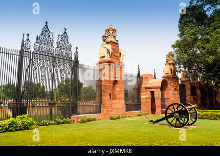 Rashtrapati Bhavan ist die offizielle Homepage der Präsident von Indien, befindet sich am westlichen Ende der Rajpath in Neu-Delhi, Indien. Stockfoto