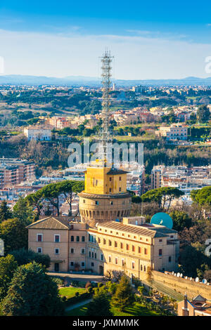 Radio Vaticana Verwaltungsgebäude und Funkmasten in der Vatikanstadt Stockfoto