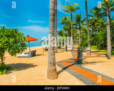 Bali, Indonesien - 14 April, 2014: Blick auf thr Strand von St. Regis Resort Stockfoto