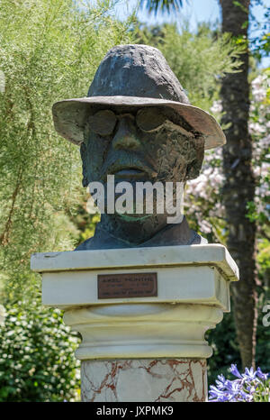 Bronze Skulptur Büste von Axel Munthe in der Villa San Michele in Anacapri auf der Insel Capri, Italien. Stockfoto