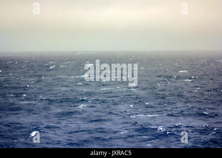 Karasee (Becken des arktischen Ozeans) in der hohen Arktis (Nowaja Semlja-Archipel). Alter Name der Karasee - Eis, Keller, aber jetzt kein Eis Stockfoto