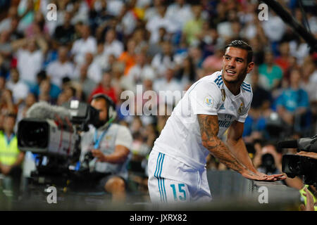 Madrid, Spanien. 16 Aug, 2017. Theo Hernandez (15) von Real Madrid Spieler. Spanisch SUPER CUP zwischen FC Barcelona vs Real Madrid im Santiago Bernabeu in Madrid, Spanien, 16. August 2017. Credit: Gtres Información más Comuniación auf Linie, S.L./Alamy leben Nachrichten Stockfoto