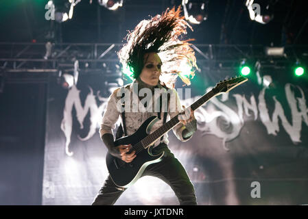 MADRID - 22.Juni: bewegungslos in Weiß (Metalcore Band) führen Sie im Konzert an Download (Heavy Metal Musik Festival) am 22. Juni 2017 in Madrid. Stockfoto